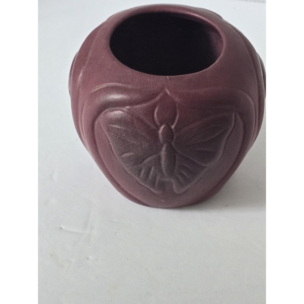 Antique Van Briggle Butterfly Vase: Mulberry Glaze, Shape 684 (1908-1911) - Picture 1 of 8